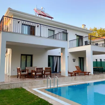 빌라 La Vita Luxury
