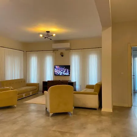 빌라 La Vita Luxury